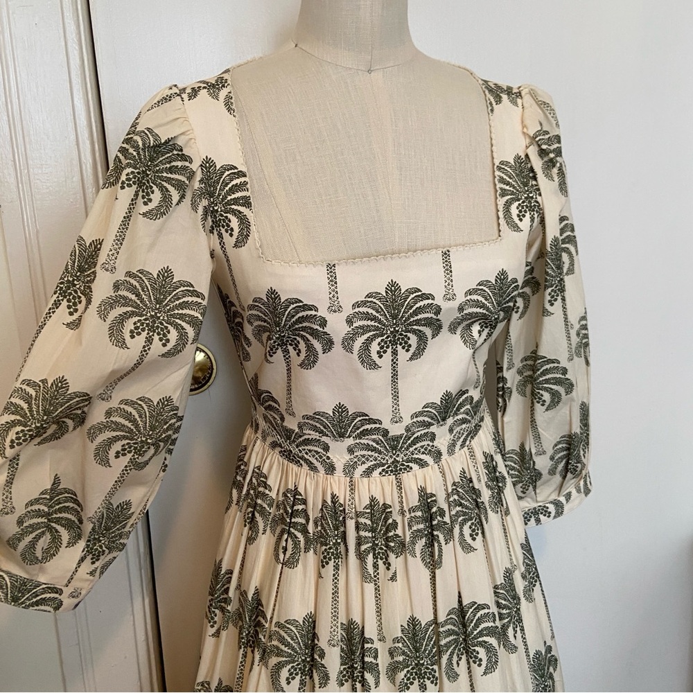 ✨ RARE! Agua Bendita Square Neck Palm Tree Gown - Picture 7 of 15